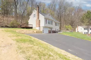 40 Graney Ct, Pearl River, NY 10965 - Photo 24