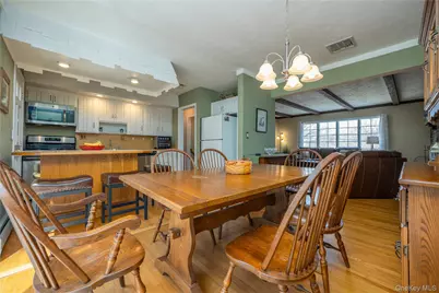 40 Graney Court, Pearl River, NY 10965 - Photo 10
