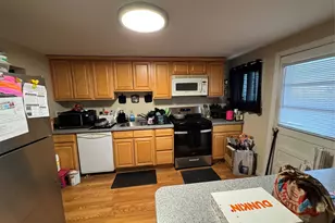 9 Armstrong Ave, Peekskill, NY 10566 - Photo 4