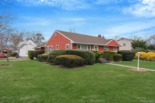 199 Gleeland St, Deer Park, NY 11729 - Photo 32