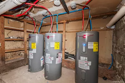 155 Buena Vista Avenue, Yonkers, NY 10701 - Photo 18