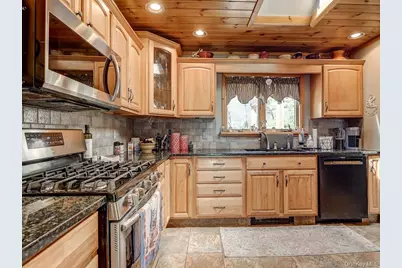 85 Surrey Road, Chester, NY 10918 - Photo 12