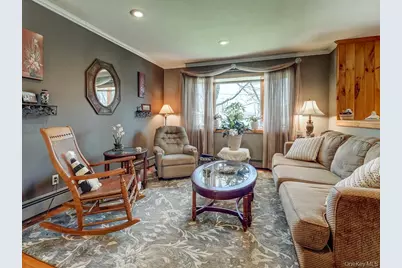 85 Surrey Road, Chester, NY 10918 - Photo 4