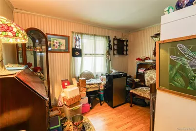 275 Southaven Avenue, Medford, NY 11763 - Photo 8