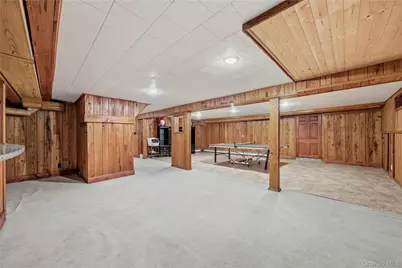 36 Hemlock Lane, Bay Shore, NY 11706 - Photo 42