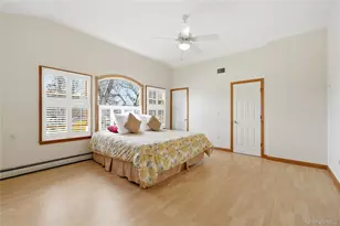 36 Hemlock Ln, Bay Shore, NY 11706 - Photo 34