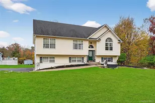 2 Berkeley Ct, Highland Mills, NY 10930 - Photo 4