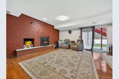 810 Haverstraw Road, Suffern, NY 10901 - Photo 34