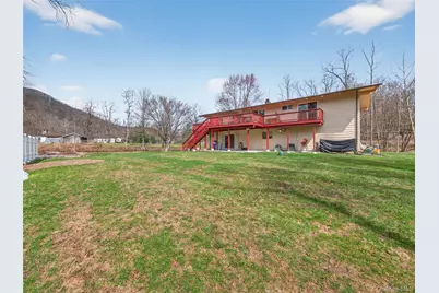810 Haverstraw Road, Suffern, NY 10901 - Photo 40