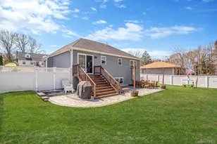 19 Probst Dr, Shirley, NY 11967 - Photo 34