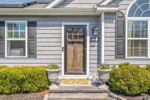 19 Probst Dr, Shirley, NY 11967 - Photo 4