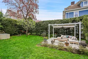 7 Bogert Pl, Bronxville, NY 10708 - Photo 30
