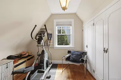 7 Bogert Place, Bronxville, NY 10708 - Photo 20