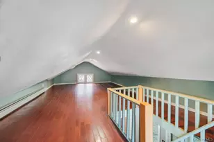 109-27 196th St, Saint Albans, NY 11412 - Photo 18