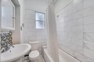109-27 196th St, Saint Albans, NY 11412 - Photo 16