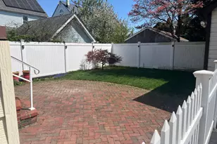 89 Carstairs Rd, Valley Stream, NY 11581 - Photo 16