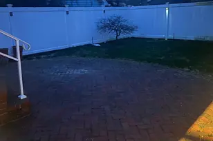 89 Carstairs Rd, Valley Stream, NY 11581 - Photo 10