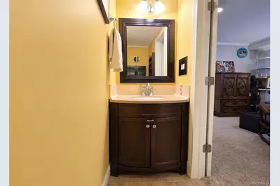 261 Phyllis Drive, Patchogue, NY 11772 - Photo 10