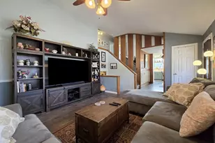 261 Phyllis Dr, Patchogue, NY 11772 - Photo 2