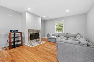 140 North St, Locust Valley, NY 11560 - Photo 22