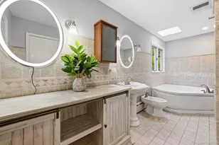 140 North St, Locust Valley, NY 11560 - Photo 18