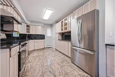 140 North Street, Locust Valley, NY 11560 - Photo 8