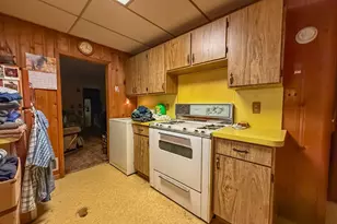 27 Lancaster Ave, Montrose, NY 10548 - Photo 6