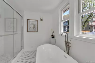 51 Park Place, Sea Cliff, NY 11579 - Photo 12