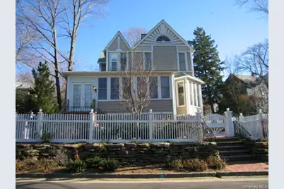 51 Park Place, Sea Cliff, NY 11579 - Photo 1
