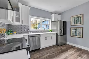 51 Park Pl, Sea Cliff, NY 11579 - Photo 10