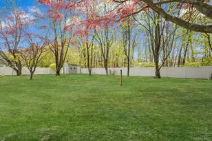 34 Oxbow Rd, Patchogue, NY 11772 - Photo 22
