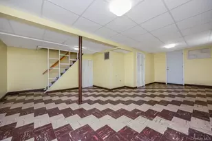 77-21 76th St, Glendale, NY 11385 - Photo 22