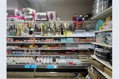 109-19 Liberty Avenue, Richmond Hill, NY 11419 - Photo 6