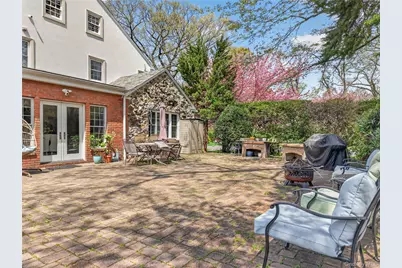 24 Wensley Drive, Great Neck, NY 11021 - Photo 30
