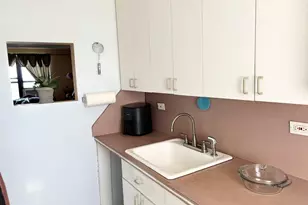 87-19 204th St, Hollis, NY 11423 - Photo 18