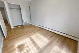 85-18 Lefferts Blvd, Briarwood, NY 11415 - Photo 14