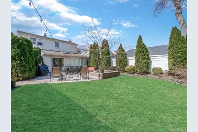 12 Floral Avenue, Bethpage, NY 11714 - Photo 24