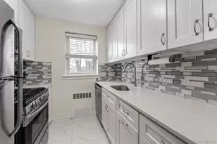 143-50 Hoover Ave, Briarwood, NY 11435 - Photo 6