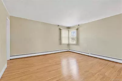 1244 Village Court, Baldwin, NY 11510 - Photo 16