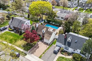 638 Lakeview Ave, Rockville Centre, NY 11570 - Photo 22