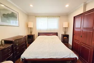 241-11 52nd Ave, Douglaston, NY 11362 - Photo 10