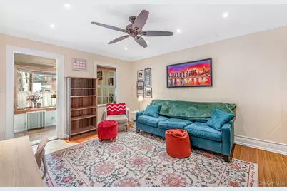 1918 Ditmars Boulevard, Astoria, NY 11105 - Photo 6