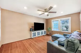 19-18 Ditmars Blvd, Astoria, NY 11105 - Photo 22