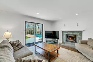 3 Quail Run, Hampton Bays, NY 11946 - Photo 12