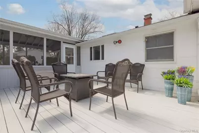 45 Woodglen Drive, New City, NY 10956 - Photo 18