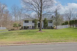 45 Woodglen Dr, New City, NY 10956 - Photo 2