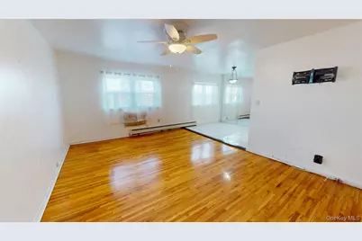 77-11 30th Avenue, East Elmhurst, NY 11370 - Photo 2