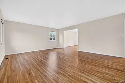 56 Coakley Avenue, Harrison, NY 10528 - Photo 6
