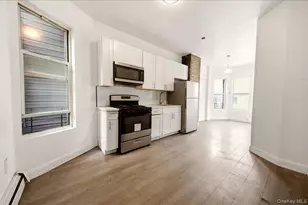 130 W 165th St, Bronx, NY 10452 - Photo 2