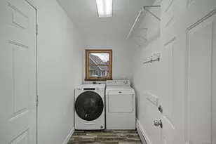 60 1st Ave, Medford, NY 11763 - Photo 14